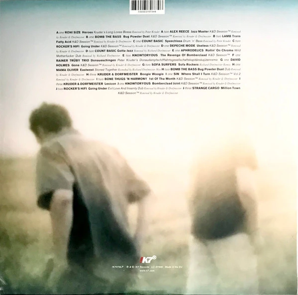 R-27000906-1683445789-9003