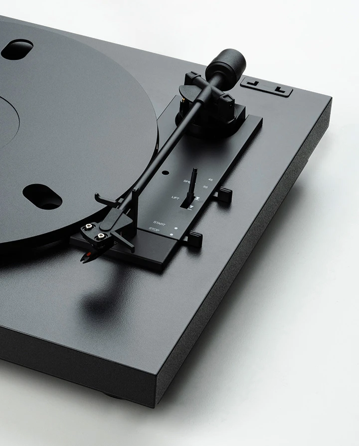 Pro-Ject A1.2 — тонарм и управление скоростью
