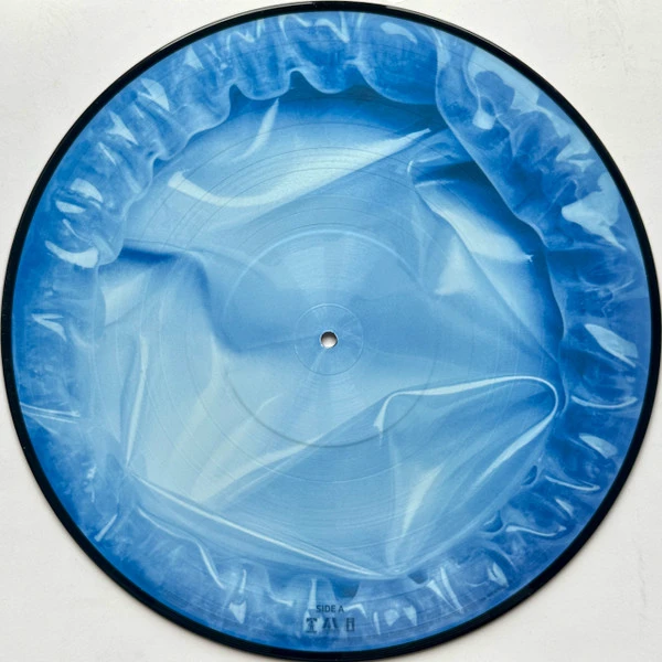 R-32563860-1759481598-6787