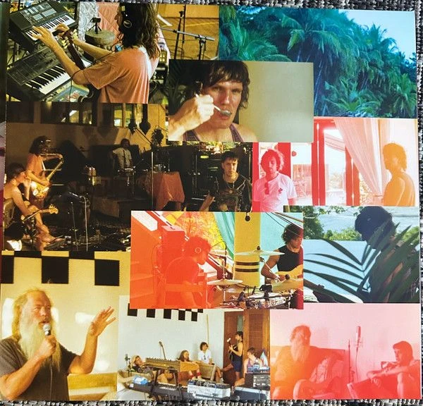 Виниловая пластинка THE STROKES REALITY AWAITS INDIE EXCLUSIVE BLACK ICE GLITTER VINYL EDITION