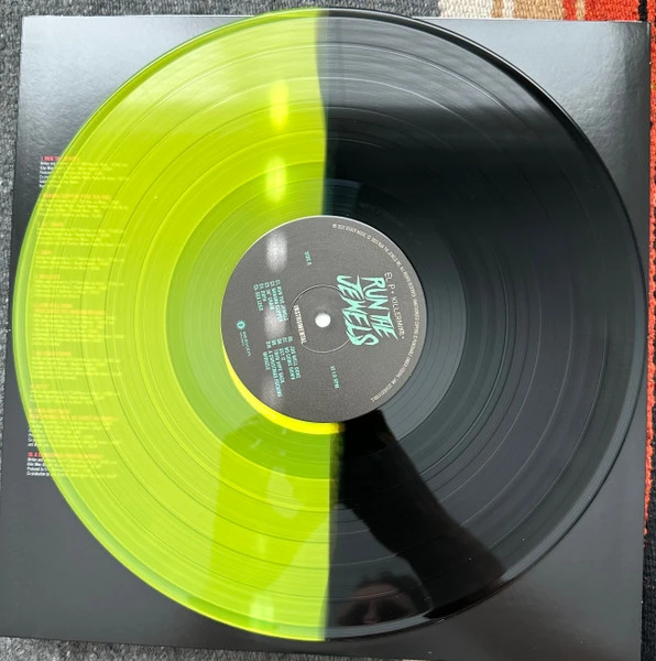 R-28497235-1696448404-4863